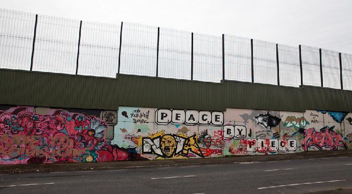 Belfast neighborhood dividing wall